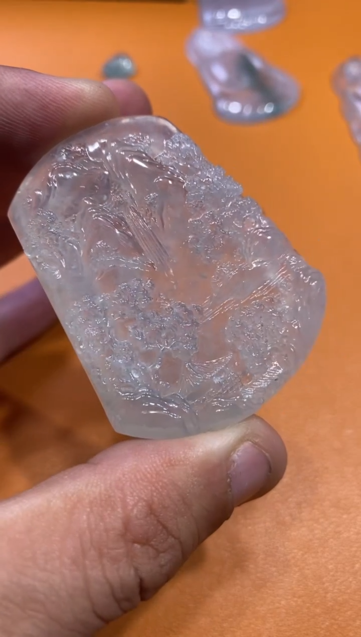 【闪购商品】翡翠吊坠(不含链)未镶嵌山水5980