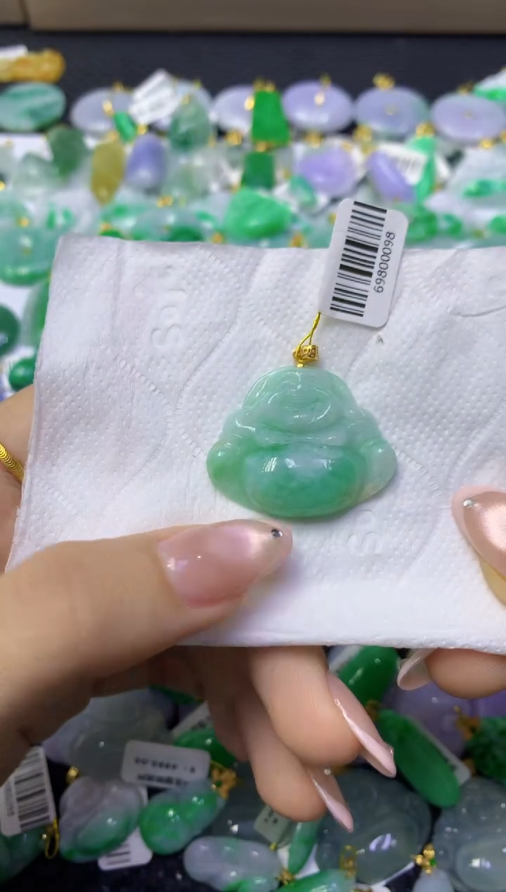 颈饰未镶嵌翡翠天然缅甸翡翠A货
