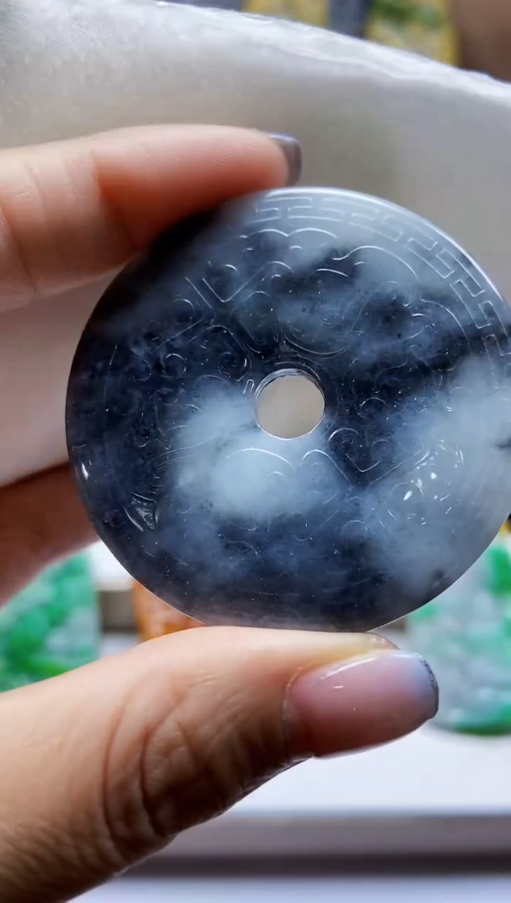 颈饰未镶嵌翡翠翡翠A货