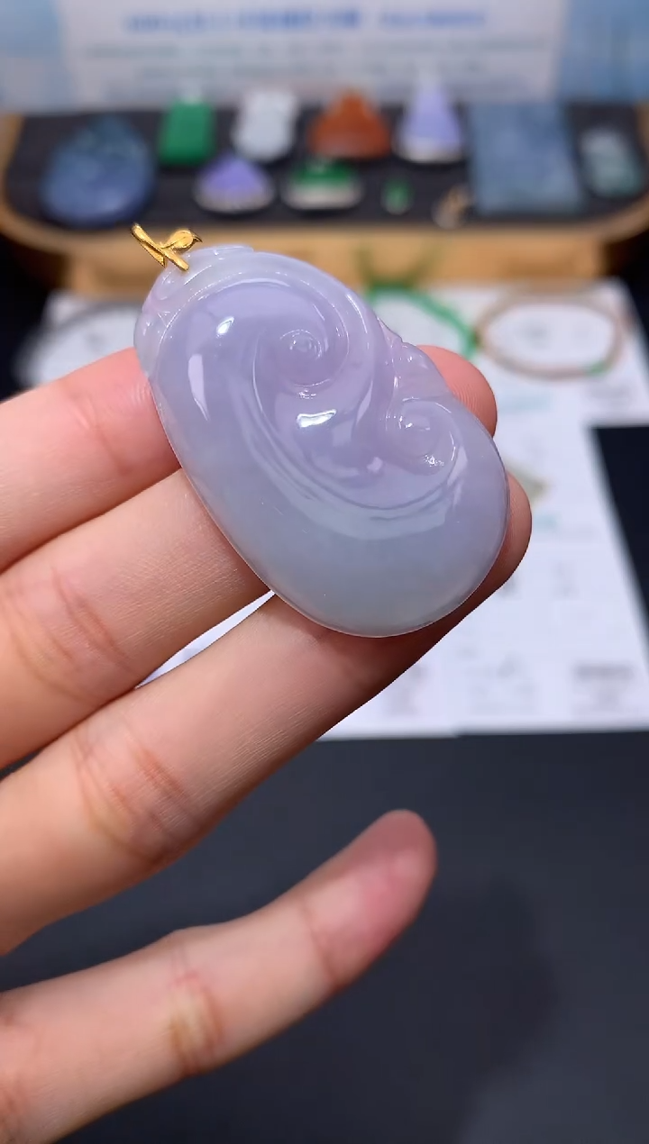 翡翠18K金镶嵌颈饰模式推广期48小时鉴赏期
