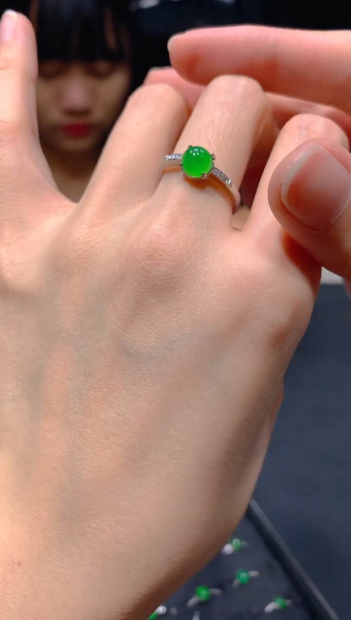 【闪购商品】定制翡翠未镶嵌43多样性发货(发其一）