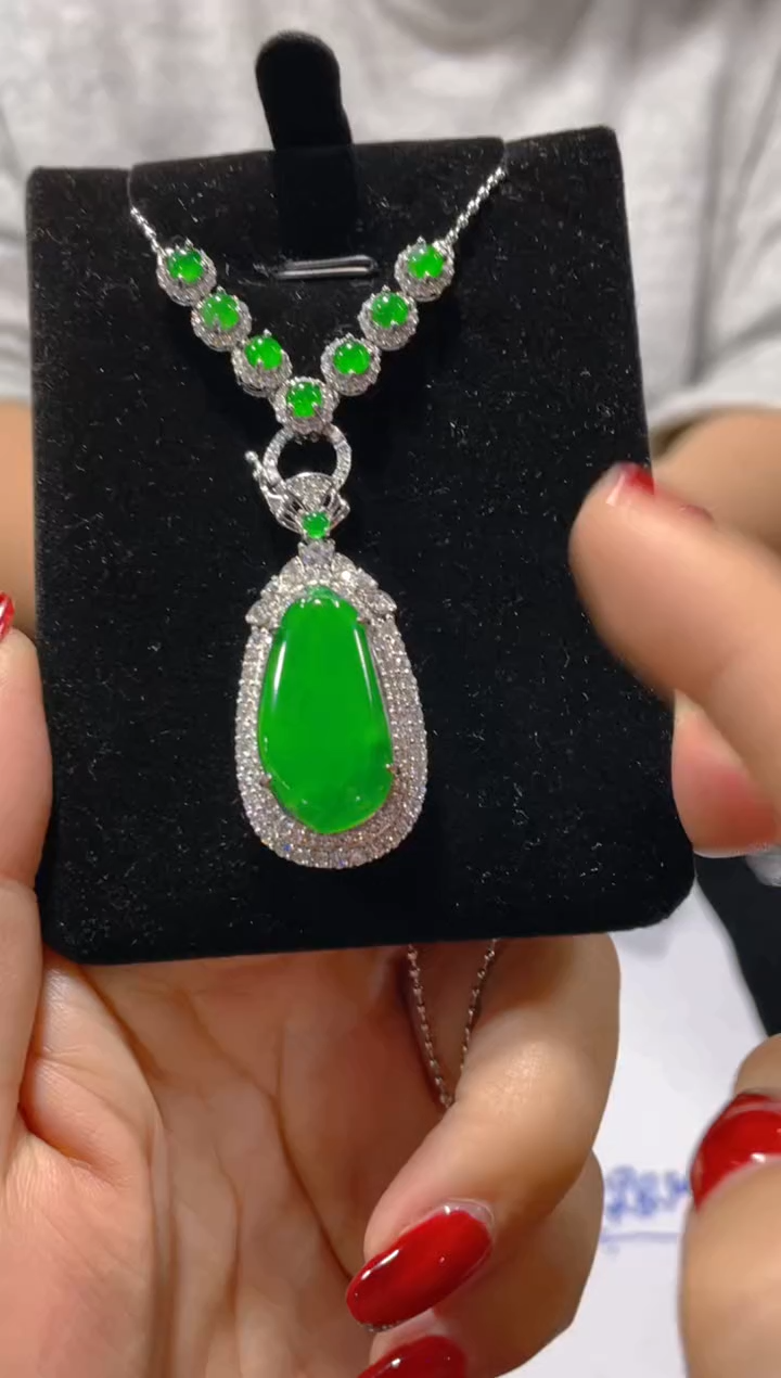 【闪购商品】定制翡翠未镶嵌天然A货翡翠多样性发货拍一发一