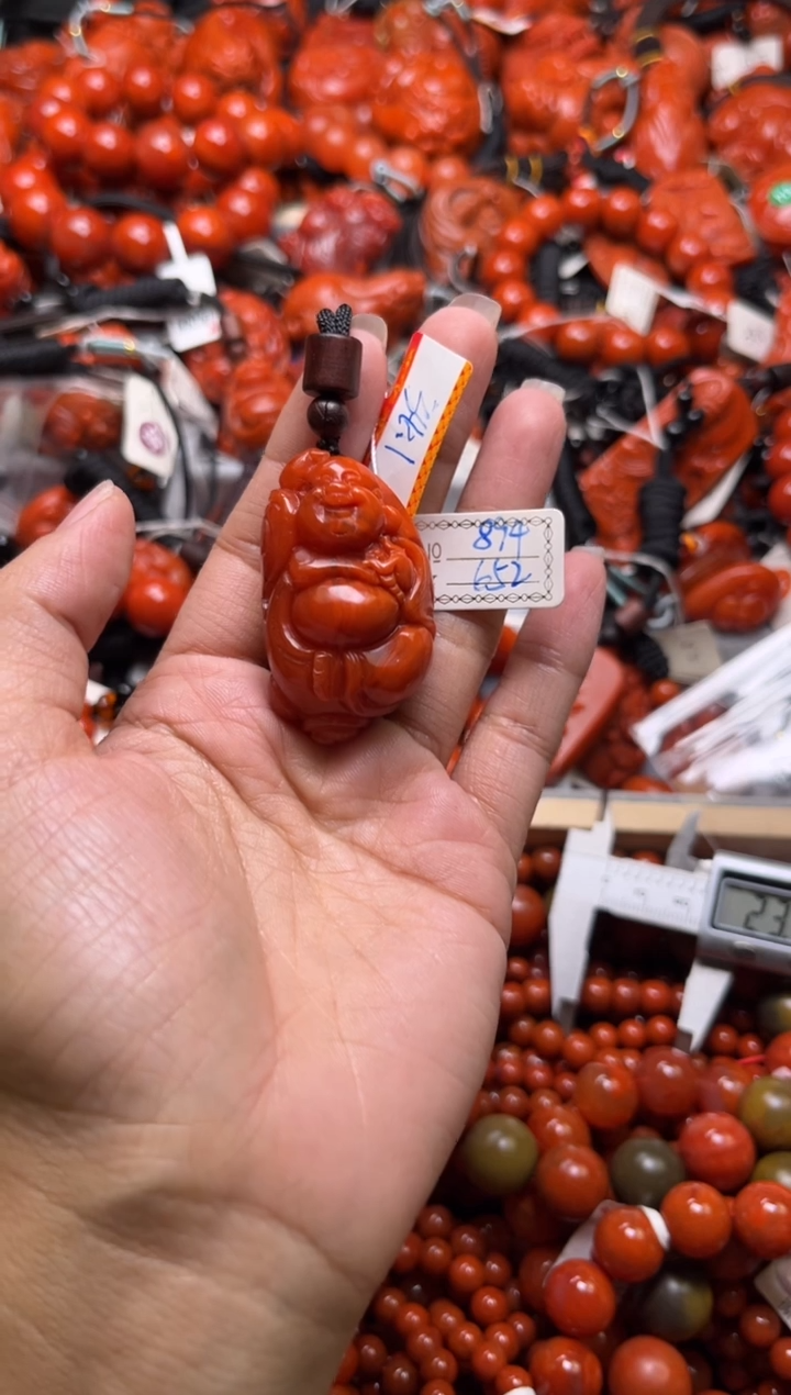 南红玛瑙未镶嵌珠宝奇石894