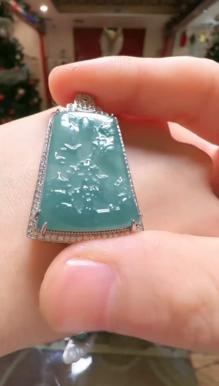 【闪购商品】翡翠颈饰未镶嵌翡翠