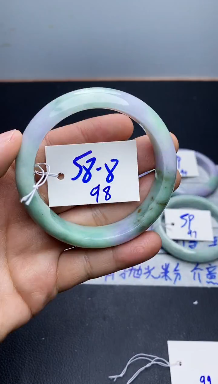 未镶嵌手镯翡翠98