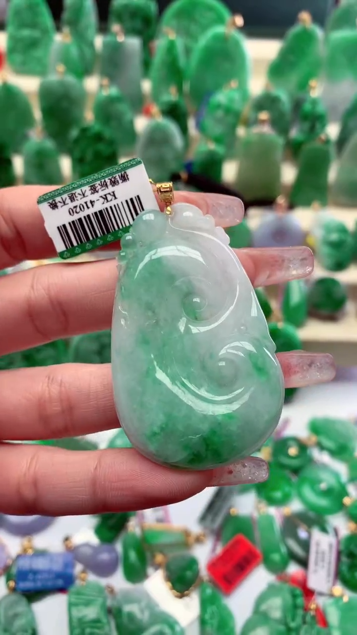 【闪购商品】翡翠颈饰18K金镶嵌挂件