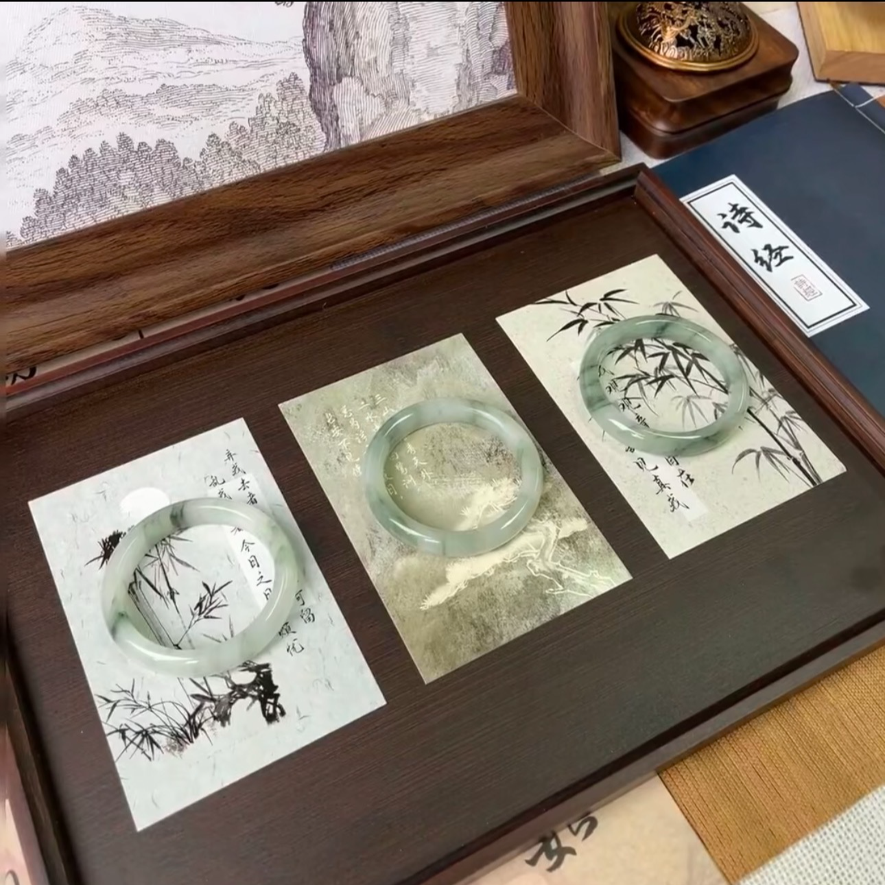 天山翠手镯石英质玉多样性发货【轻微色差，实物为准】0360