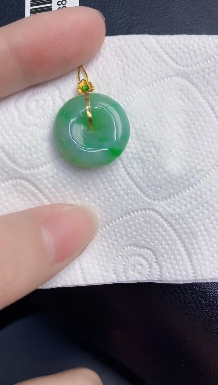 颈饰18K金镶嵌翡翠天然翡翠缅甸A货