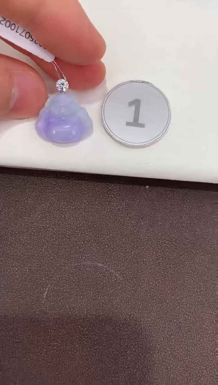 翡翠18K金镶嵌颈饰天然缅甸a货翡翠