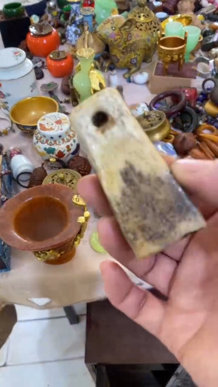 【闪购商品】宫廷影视老旧工艺摆件