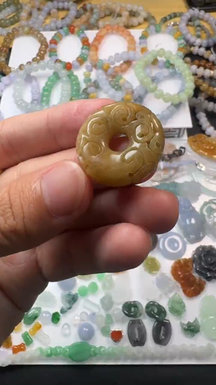颈饰未镶嵌翡翠【闪购商品】 天然翡翠