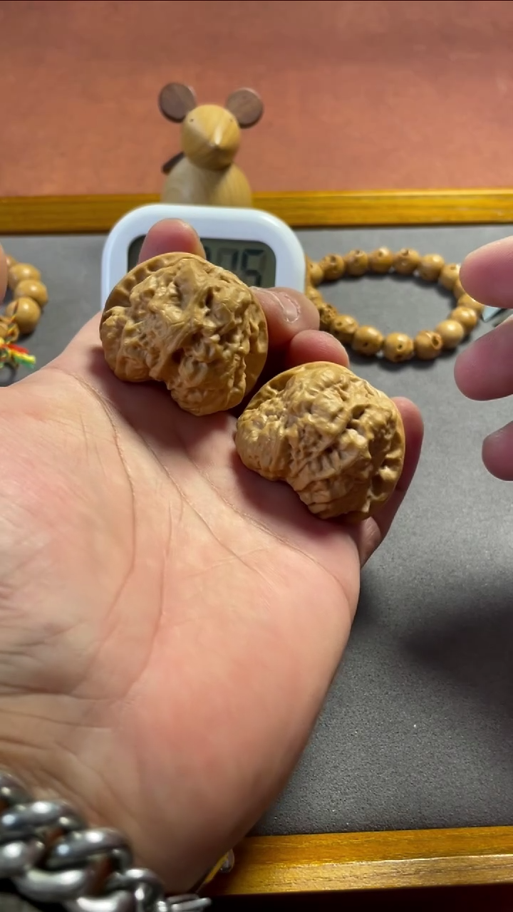 【闪购商品】文玩核桃把件蛤蟆头42尺寸