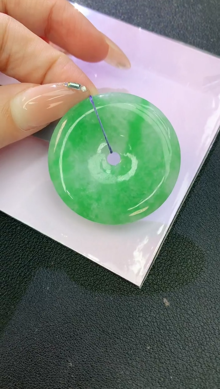 颈饰未镶嵌翡翠水*月赠礼盒证书 麦麦