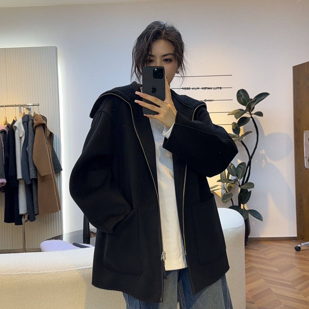 259131短款厚款翻领宽松型黑色毛呢时尚毛呢外套女中长