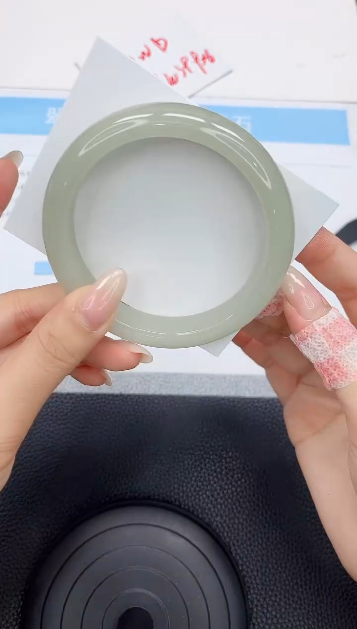 石英质玉手镯未镶嵌366-62.7