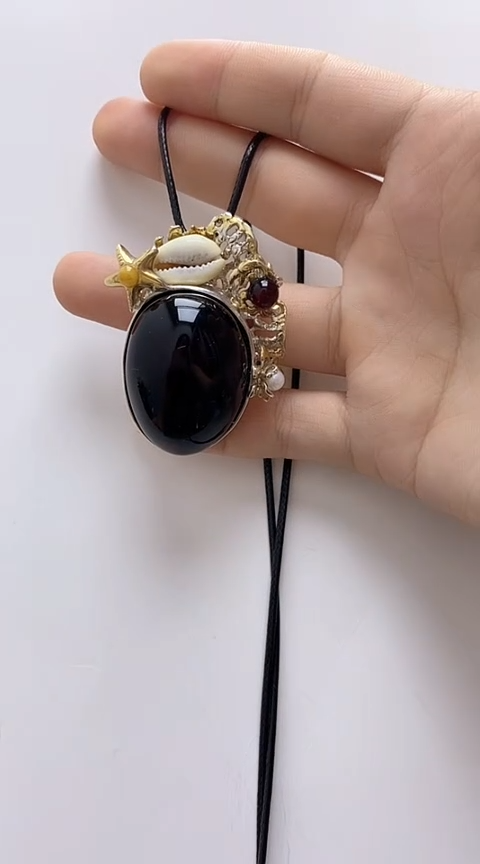 【闪购商品】琥珀裸石银S925镶嵌血珀吊坠