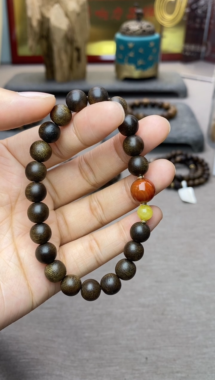 【闪购商品】沉香手串越南顺化玉化紫棋楠08 沉水单圈+配饰