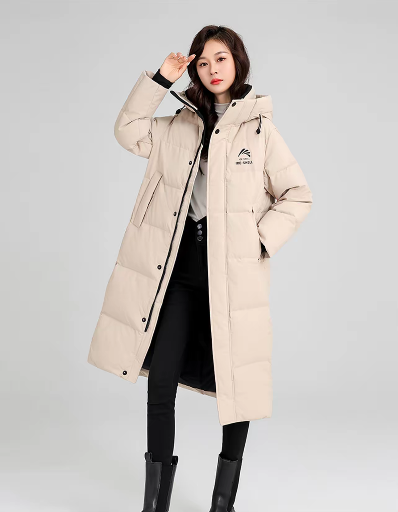 某鸭~~~品牌代工厂男女同款鸭绒加厚羽绒服