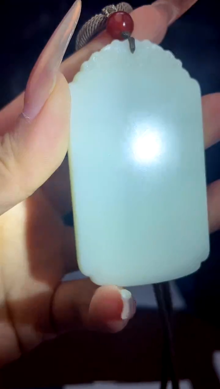 和田玉未镶嵌颈饰A370