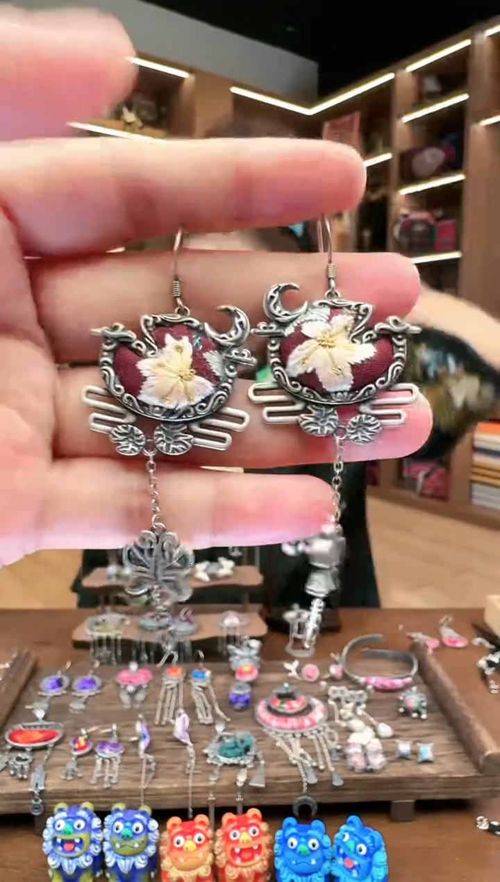 【闪购商品】织绣109黔东南苗族刺绣