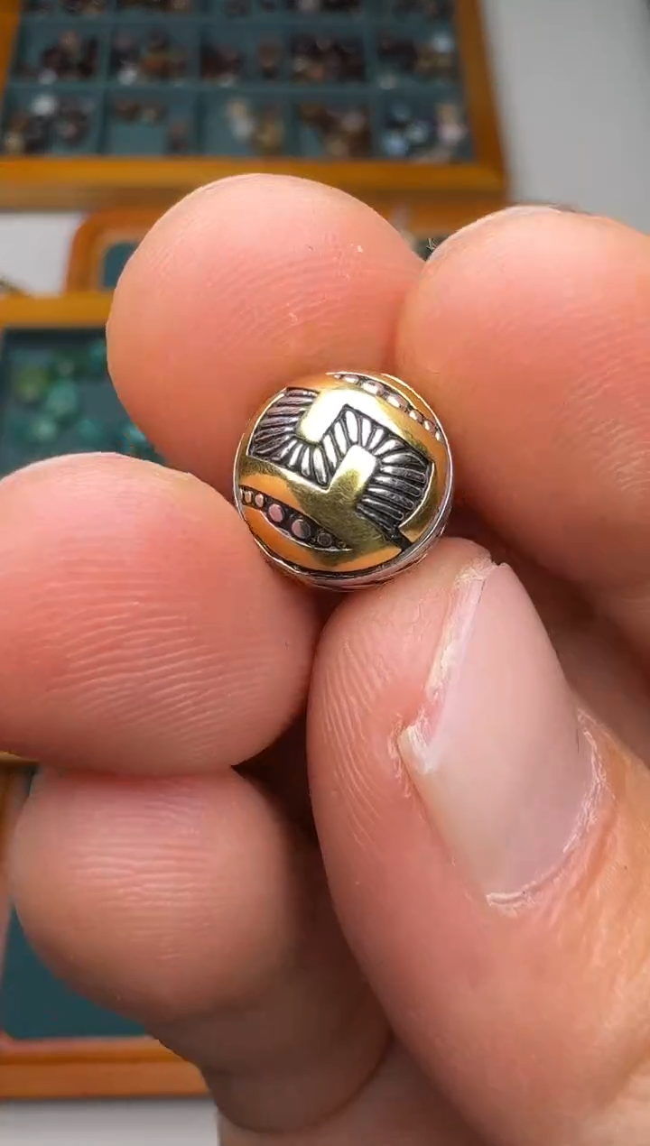 【闪购商品】冲赛康胡子哥，DIY一147