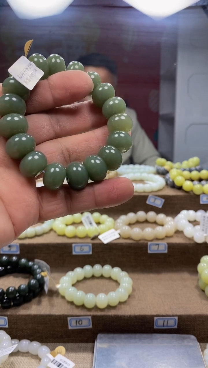 【闪购商品】和田玉手链未镶嵌，