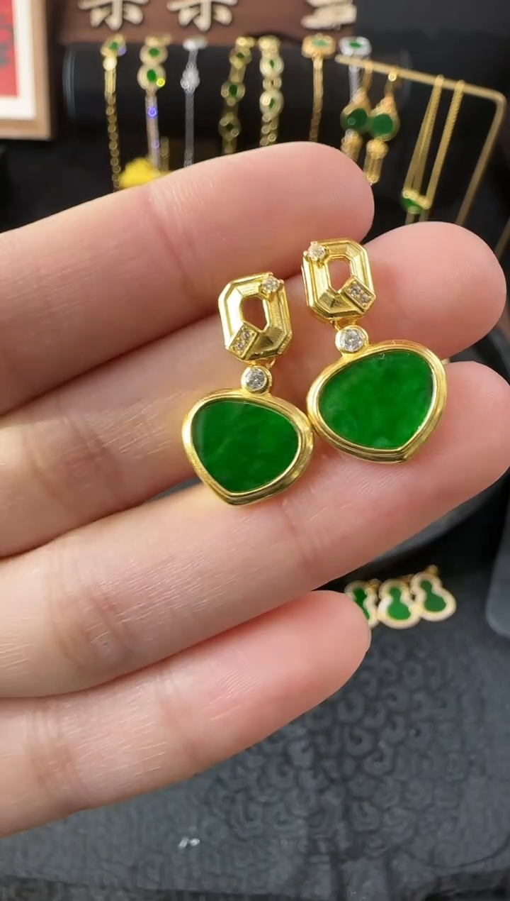 【闪购商品】翡翠吊坠(不含链)银S925镶嵌耳饰