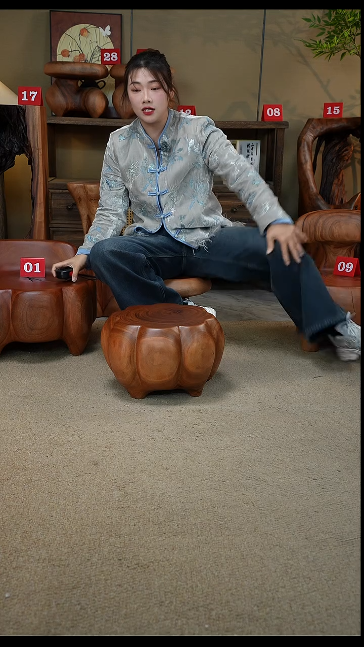 香樟木一体凳子012