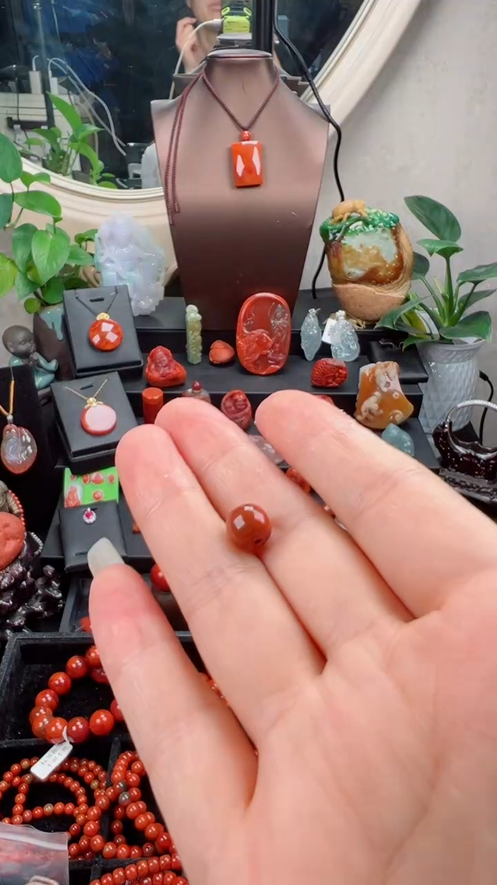 南红玛瑙老型未镶嵌8.6*7.6mm