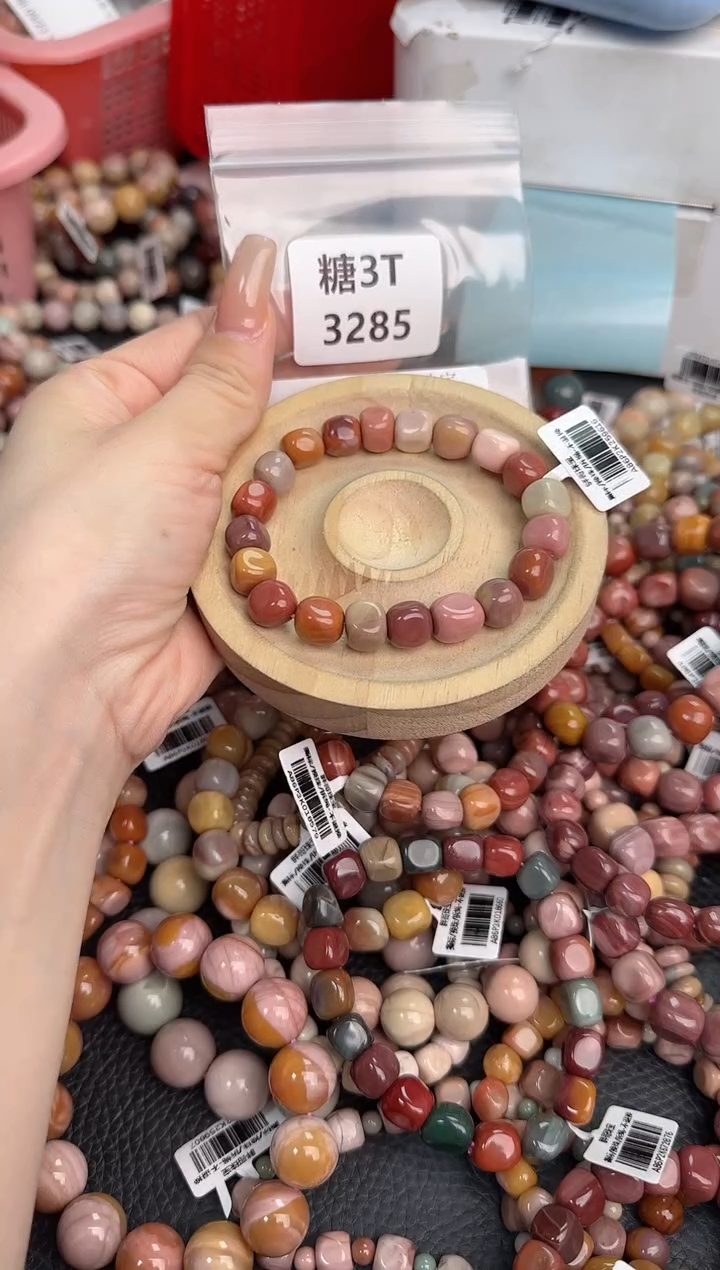 未镶嵌手链石英质玉汽**?3T3285