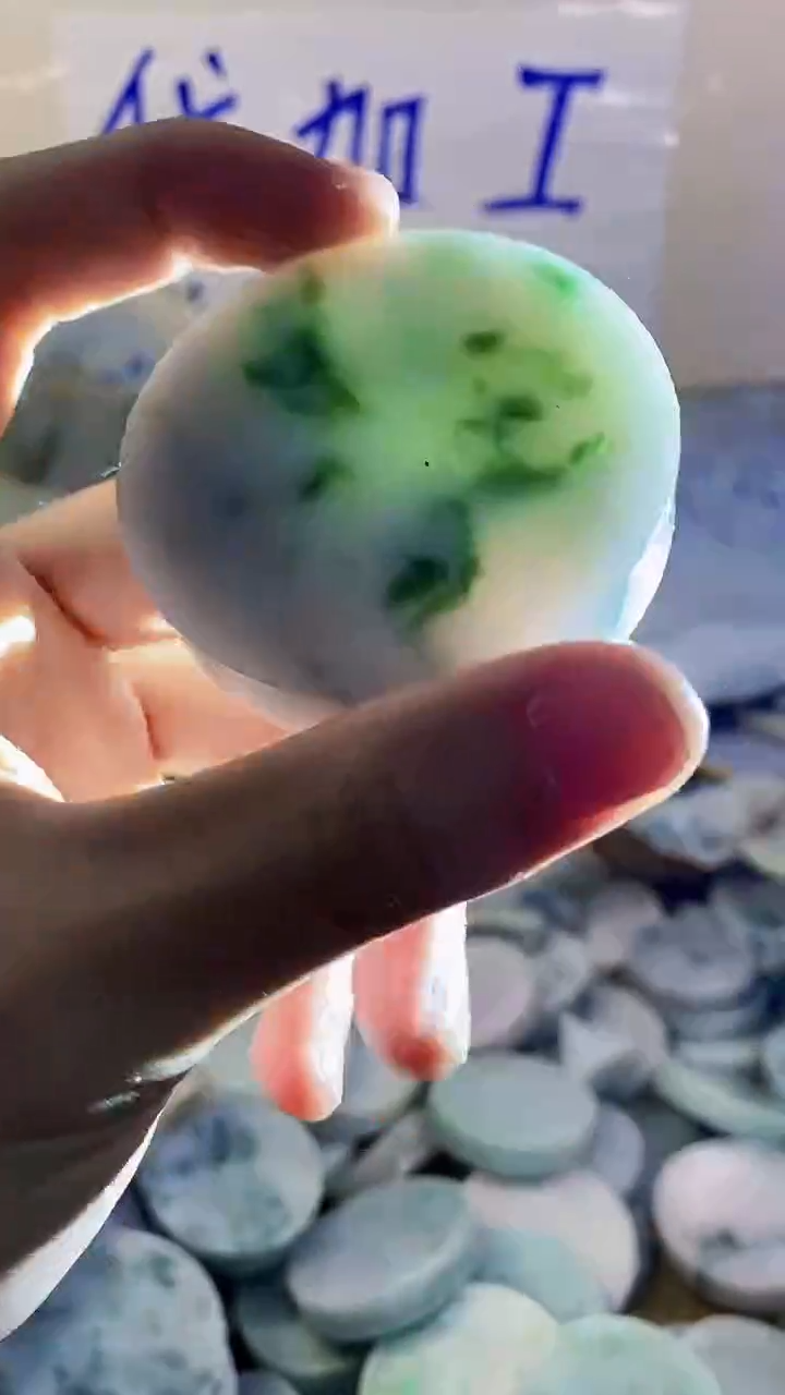 裸石翡翠纯天然A货翡翠106