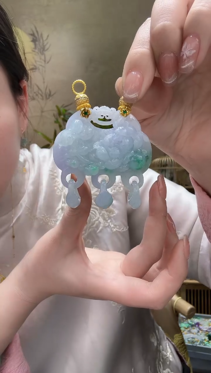 【闪购商品】翡翠颈饰未镶嵌吊坠