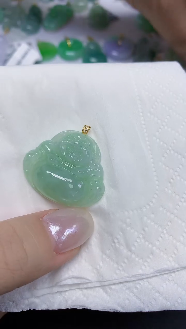 翡翠18K金镶嵌颈饰天然缅甸翡翠A货