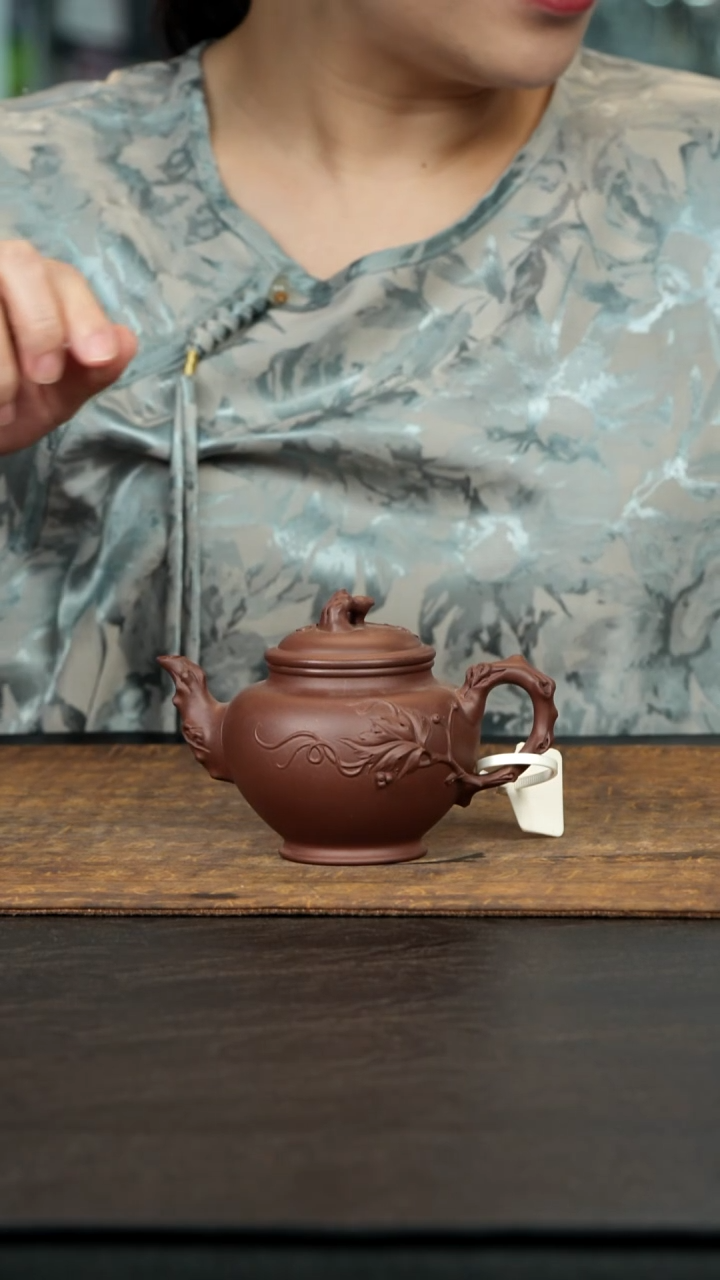茶壶紫砂底槽青葡萄报春200cc