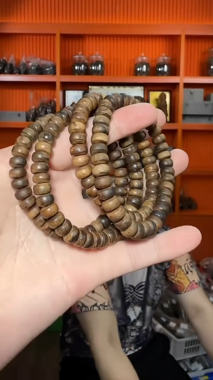 沉香手串370号红土单圈0.7多样性发一