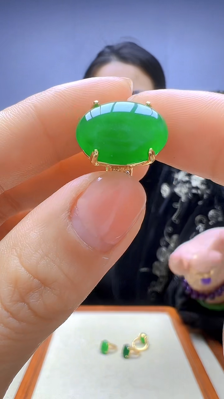 【闪购商品】翡翠颈饰14K金镶嵌颈饰