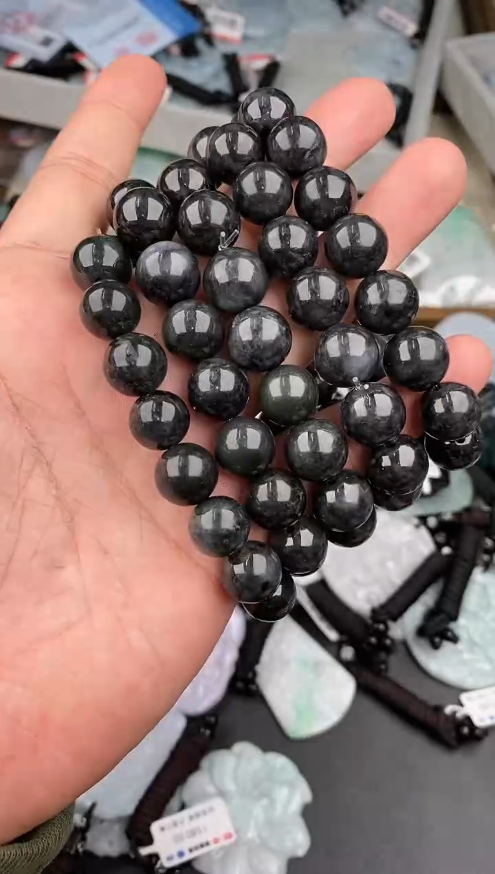 【闪购商品】翡翠颈饰未镶嵌  多样性发其一