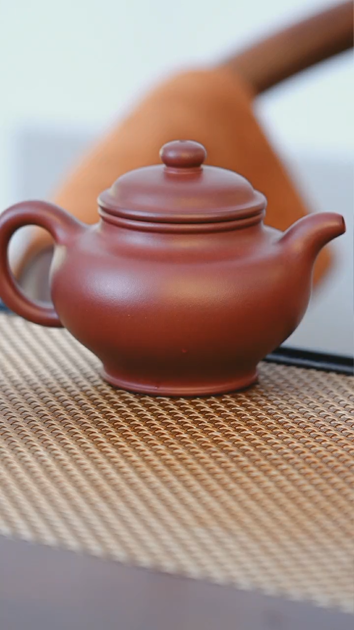 茶壶紫砂宜兴原矿紫砂壶 紫泥 全手工 掇只 300cc (微瑕)