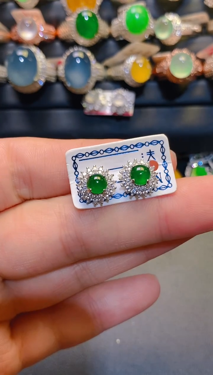 银S925镶嵌翡翠耳饰天然