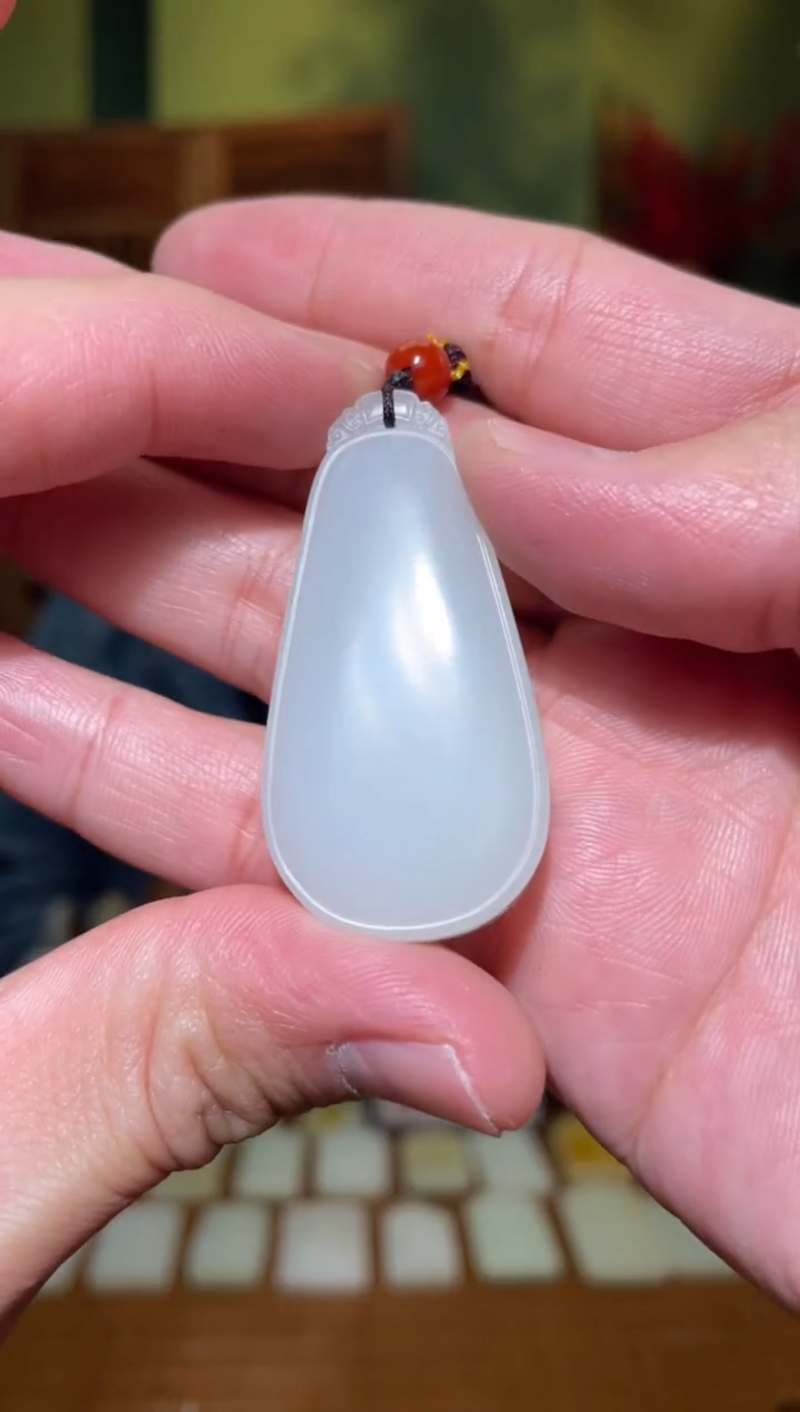 【闪购商品】和田玉吊坠(不含链)未镶嵌无事牌22g