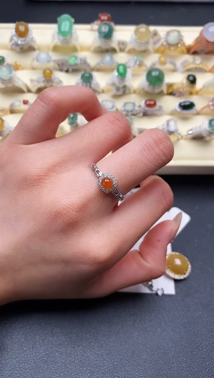 【闪购商品】翡翠戒指银S925镶嵌2222222+6