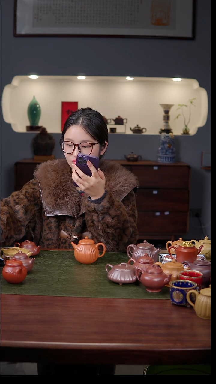 k**d侯峰紫砂半亩花田249cc