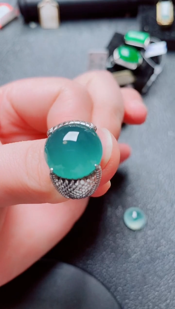银S925镶嵌戒指翡翠1