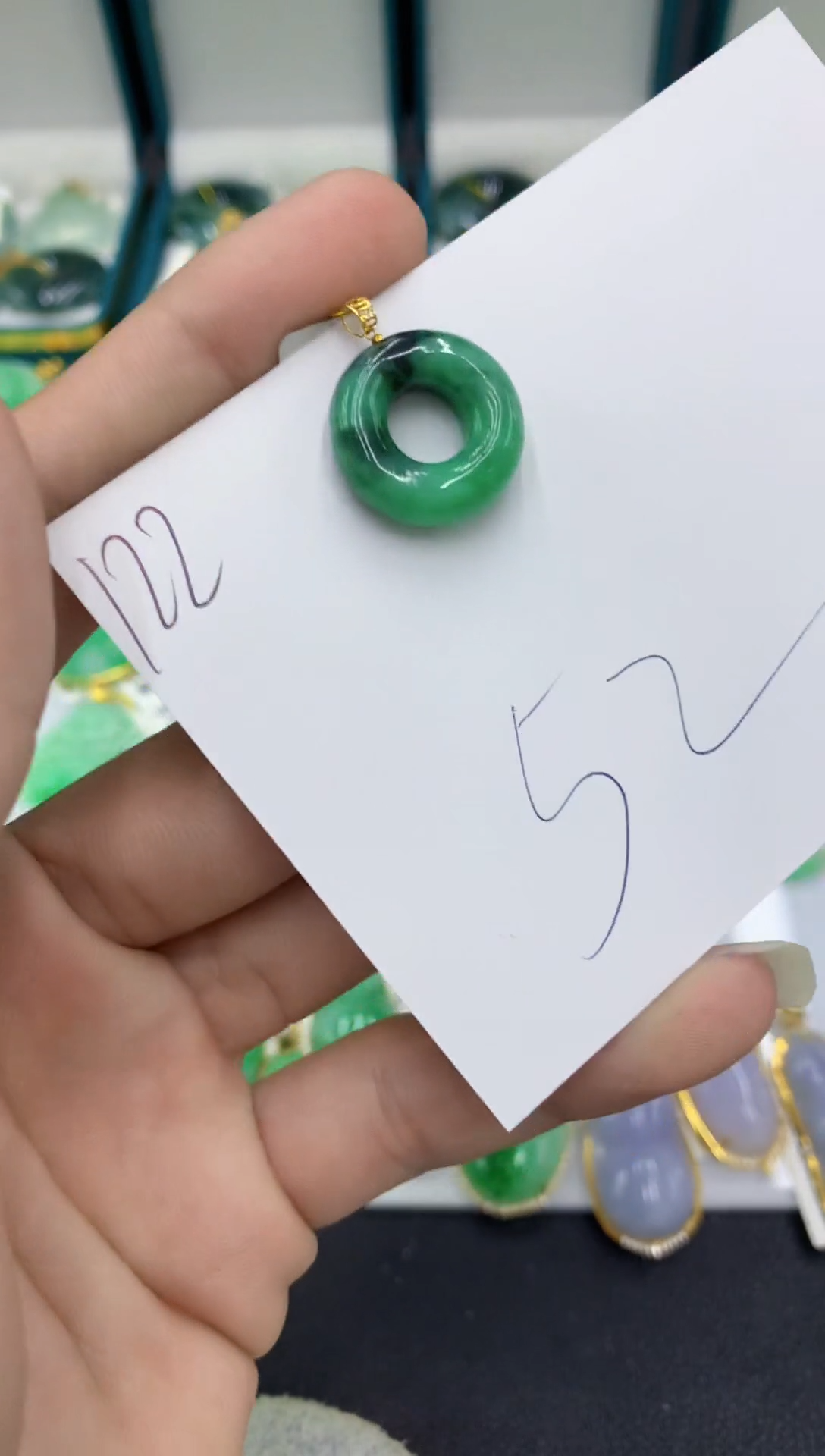 【闪购商品】翡翠颈饰18K金镶嵌翡翠