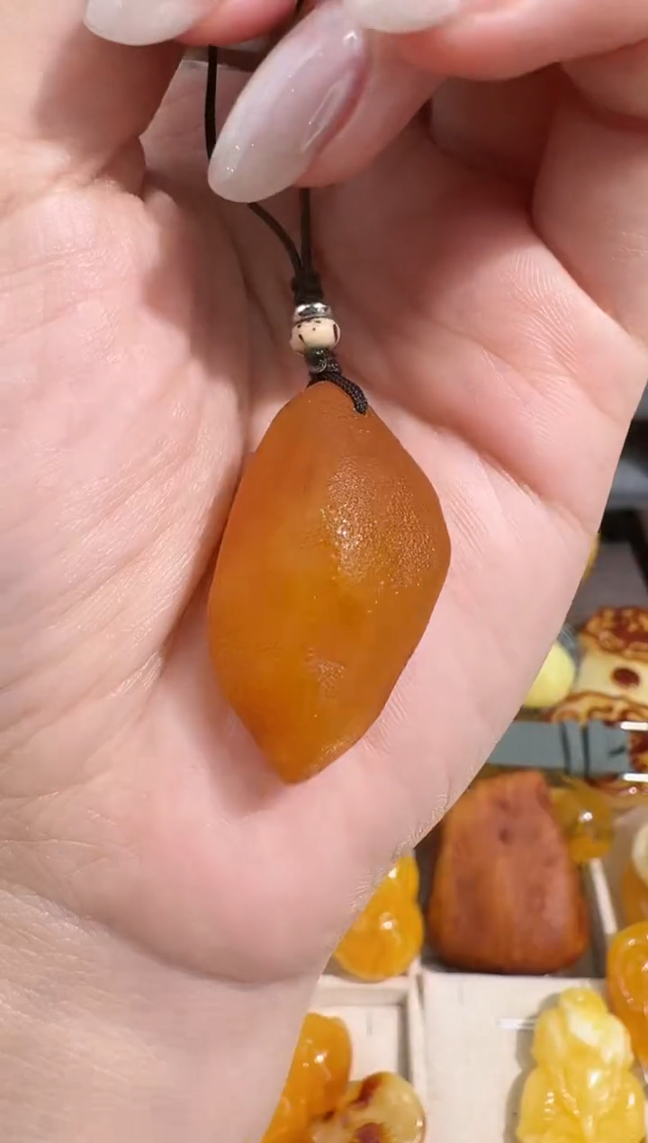 裸石琥珀未镶嵌琥珀