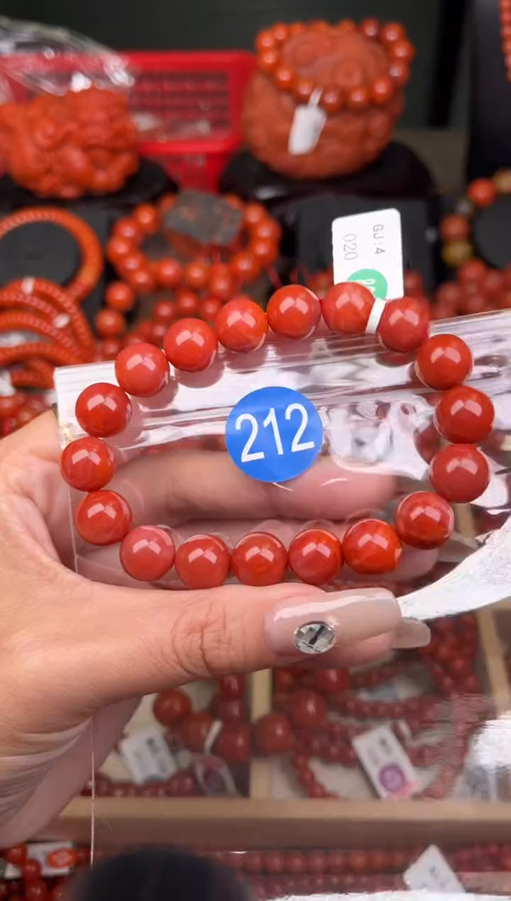 南红玛瑙未镶嵌珠宝奇石212-11+