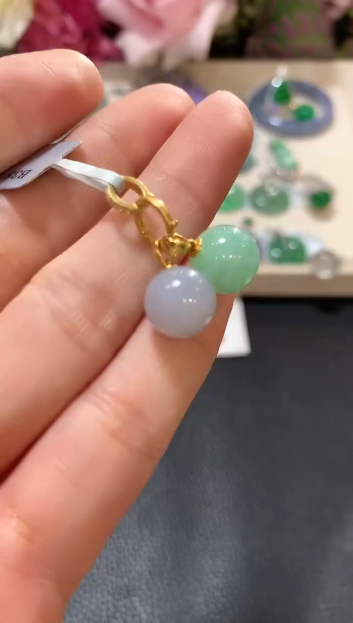 吊坠(不含链)18K金镶嵌翡翠n26 不退换