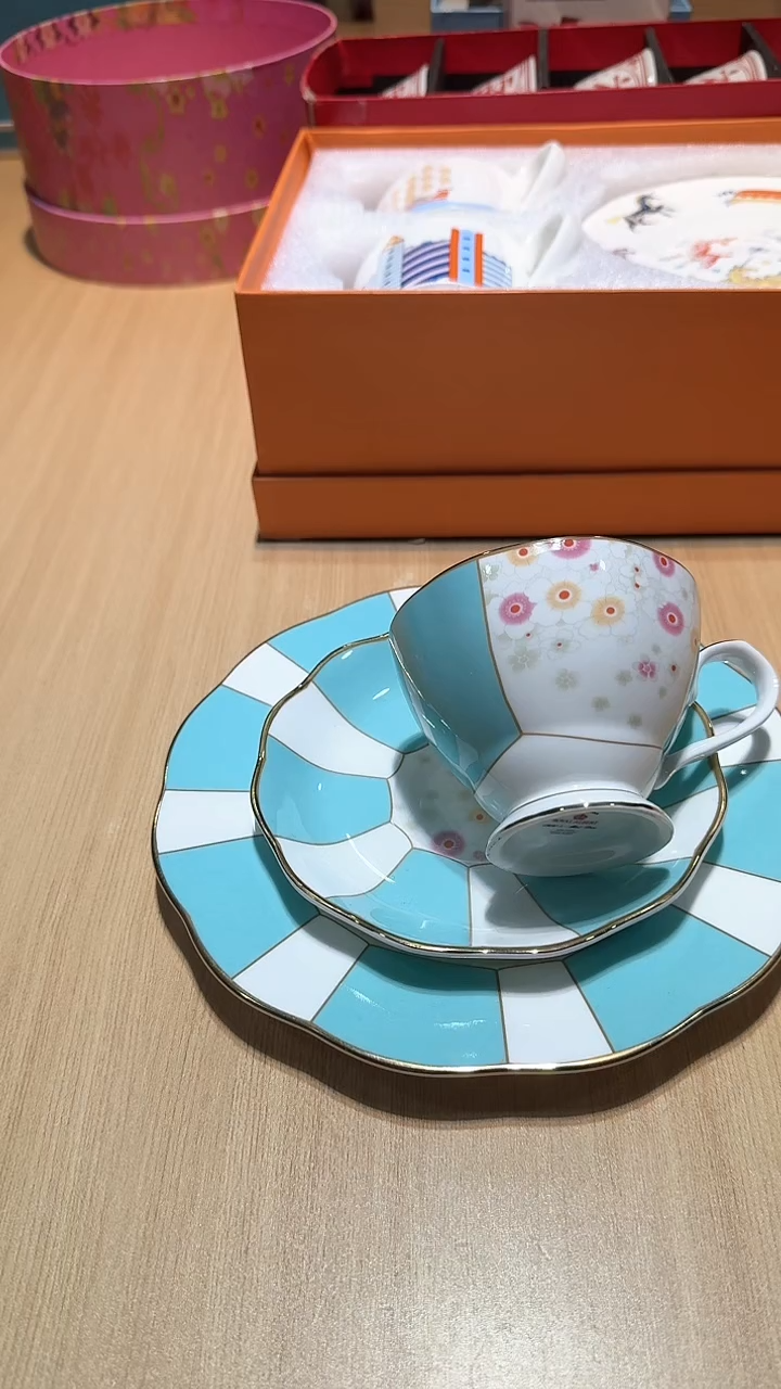 【闪购商品】瓷片锅碗瓢盆一件不剩