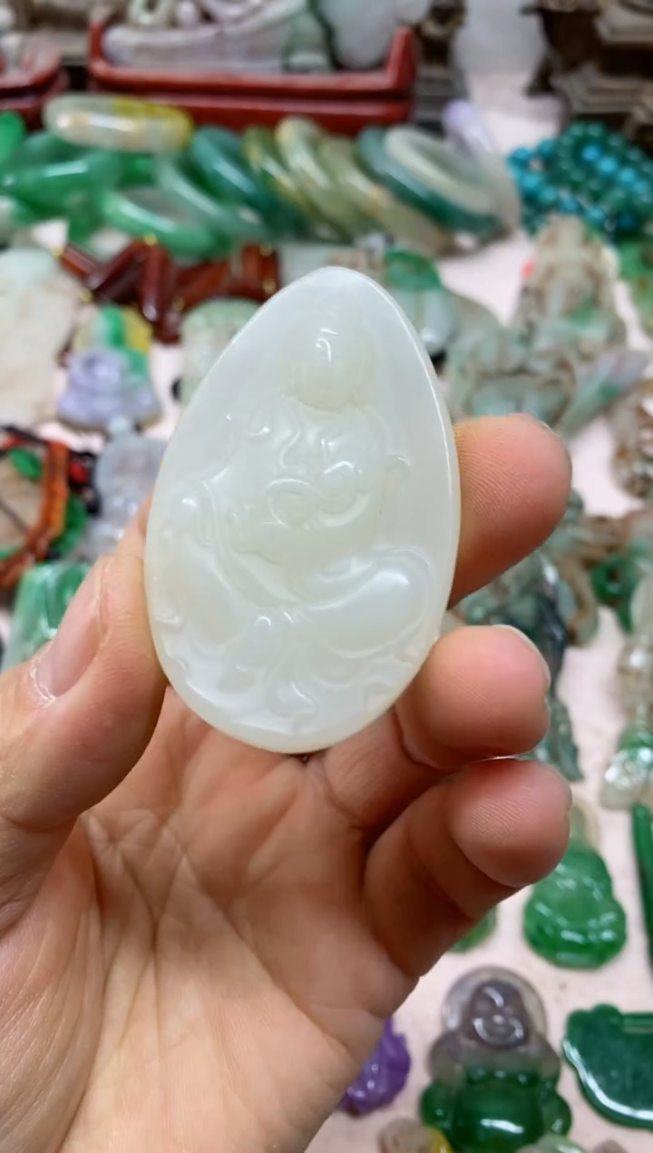 【闪购商品】71直播间的实时画面