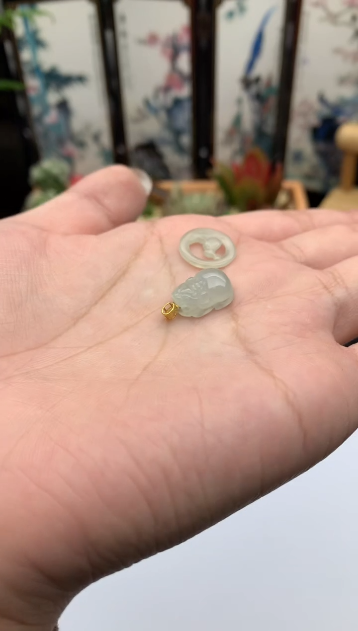 【闪购商品】翡翠颈饰未镶嵌挂件